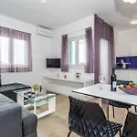 Apartment In With Sauna